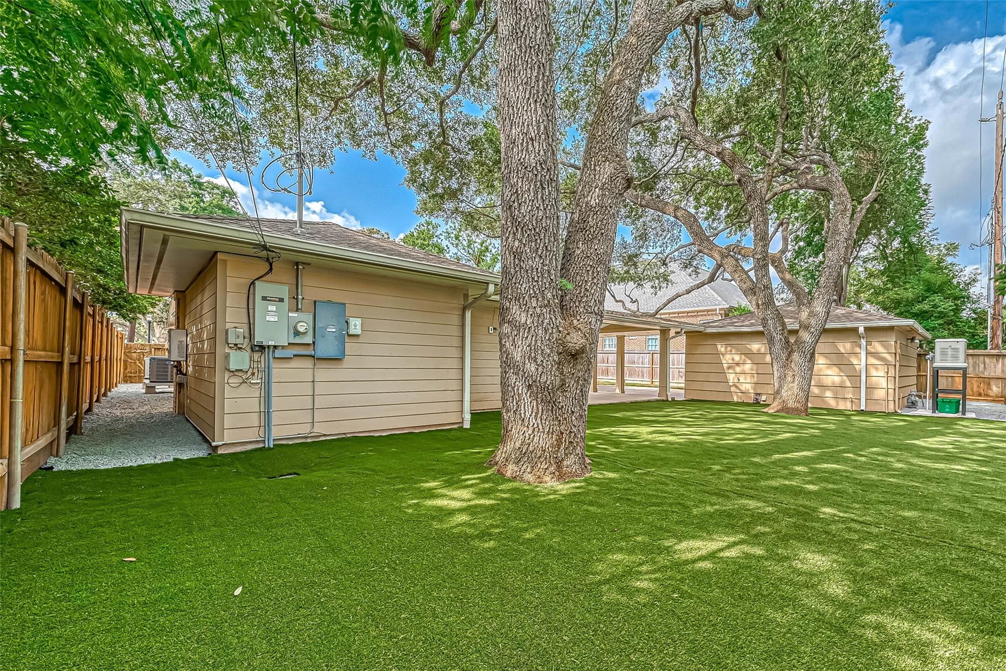 3710 Linkview Drive