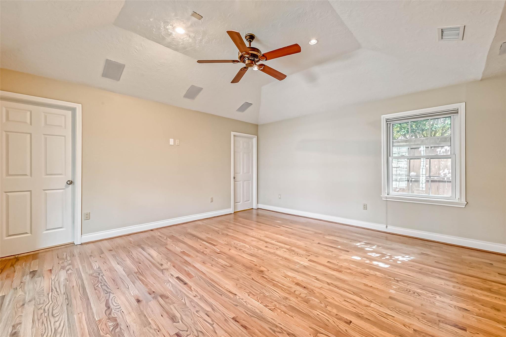 3710 Linkview Drive