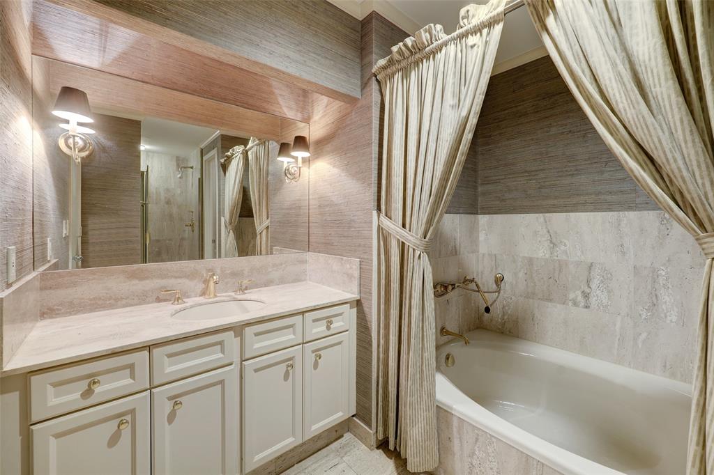 121 N Post Oak Lane # 503