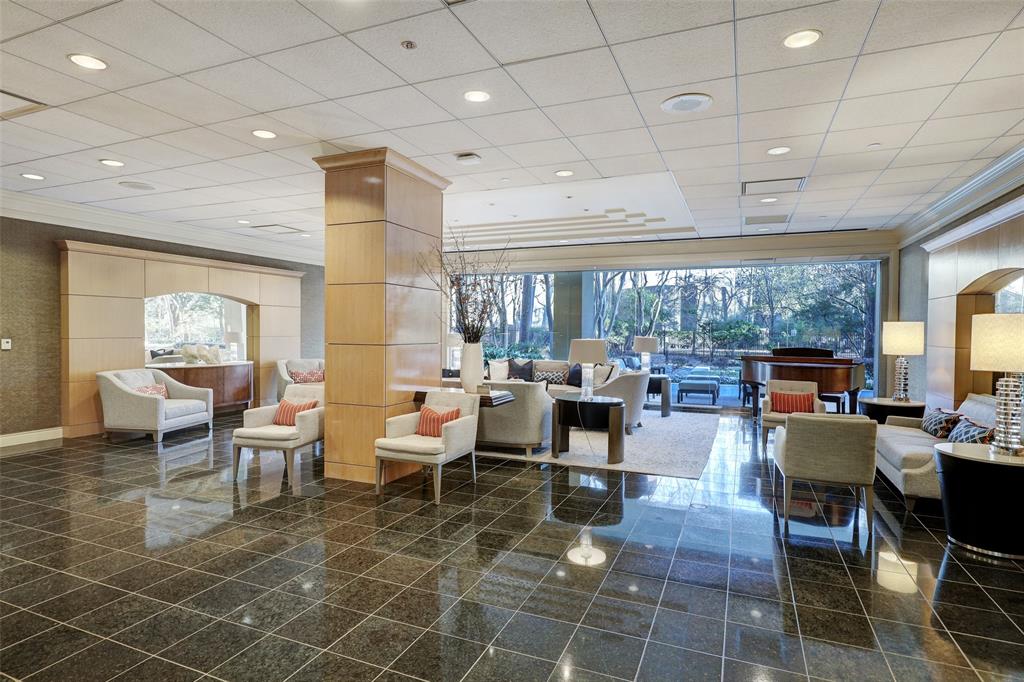 121 N Post Oak Lane # 503