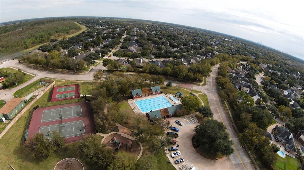 1903 Sutters Chase Drive