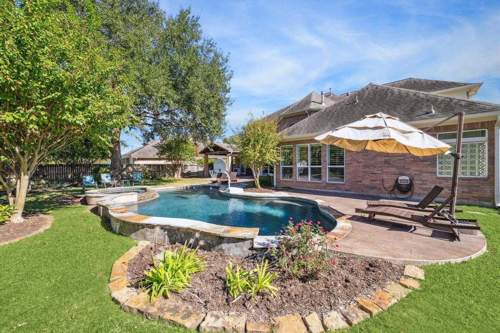 1903 Sutters Chase Drive