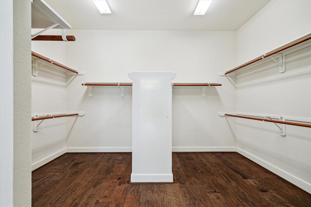 1903 Sutters Chase Drive