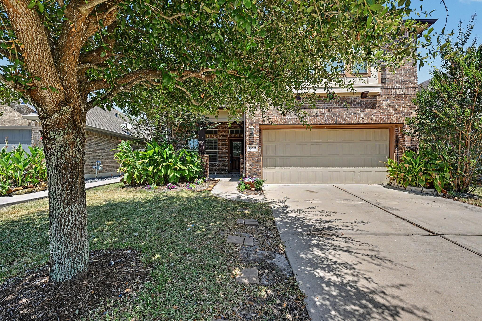 13207 Davenport Hills Lane