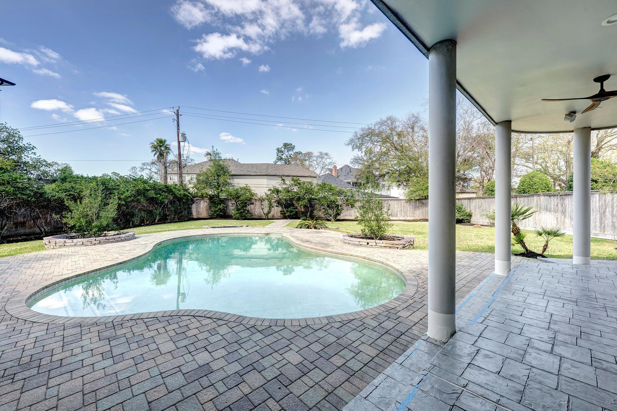 5304 Braeburn Drive
