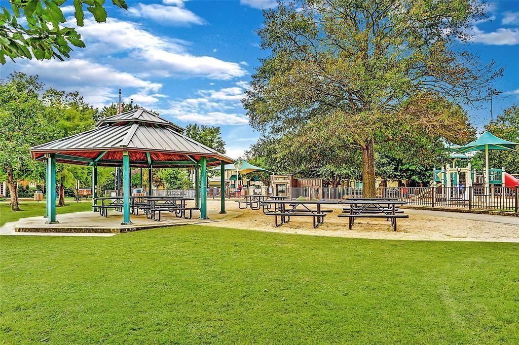 3612 Carnegie Street