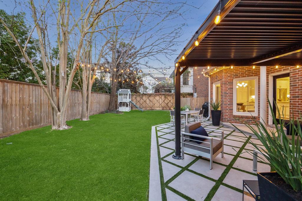 3612 Carnegie Street