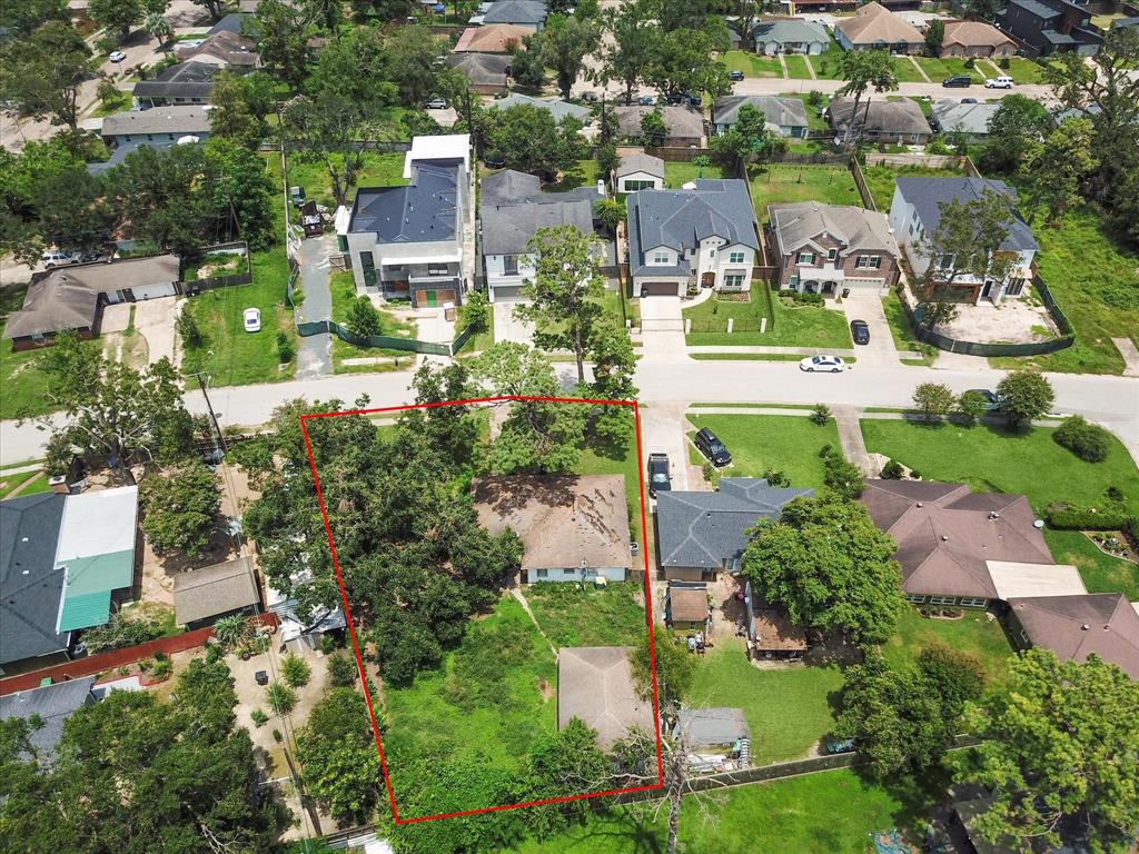 7315 Schiller Street