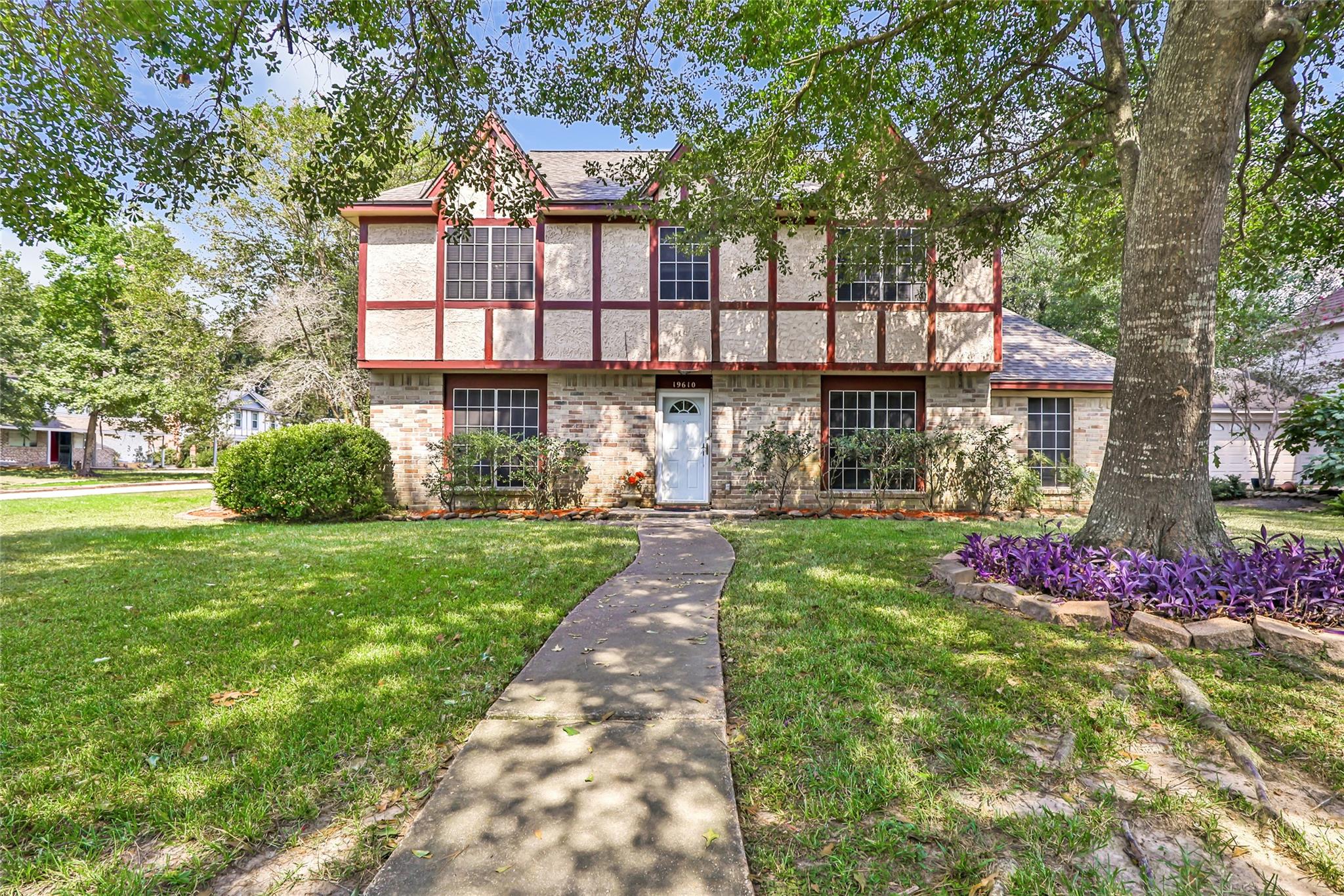 19610 Forest Fern Drive
