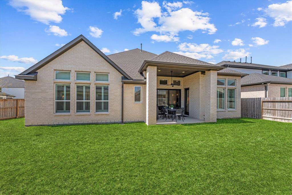 25002 Ryleigh Cove Circle