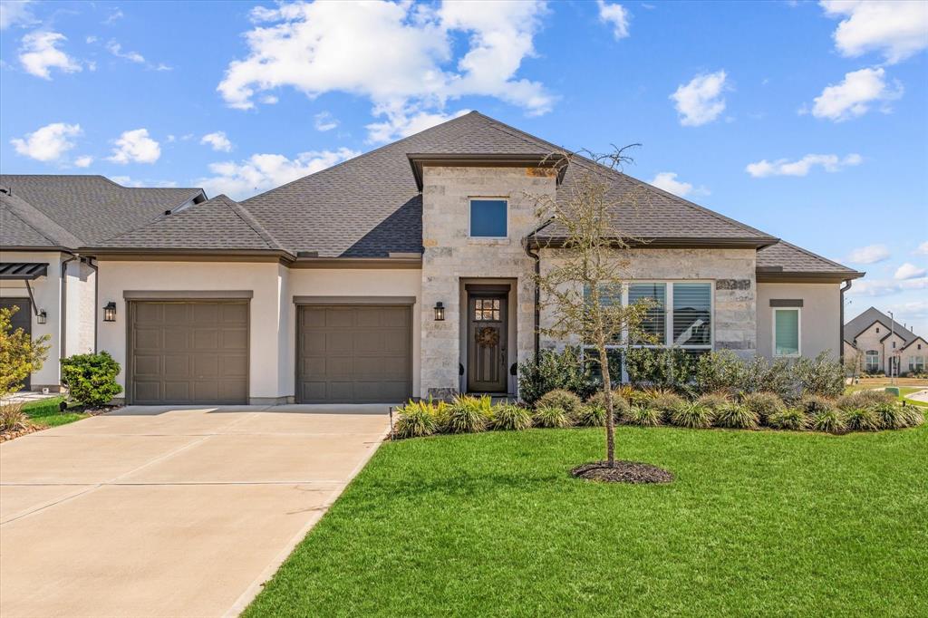 25002 Ryleigh Cove Circle