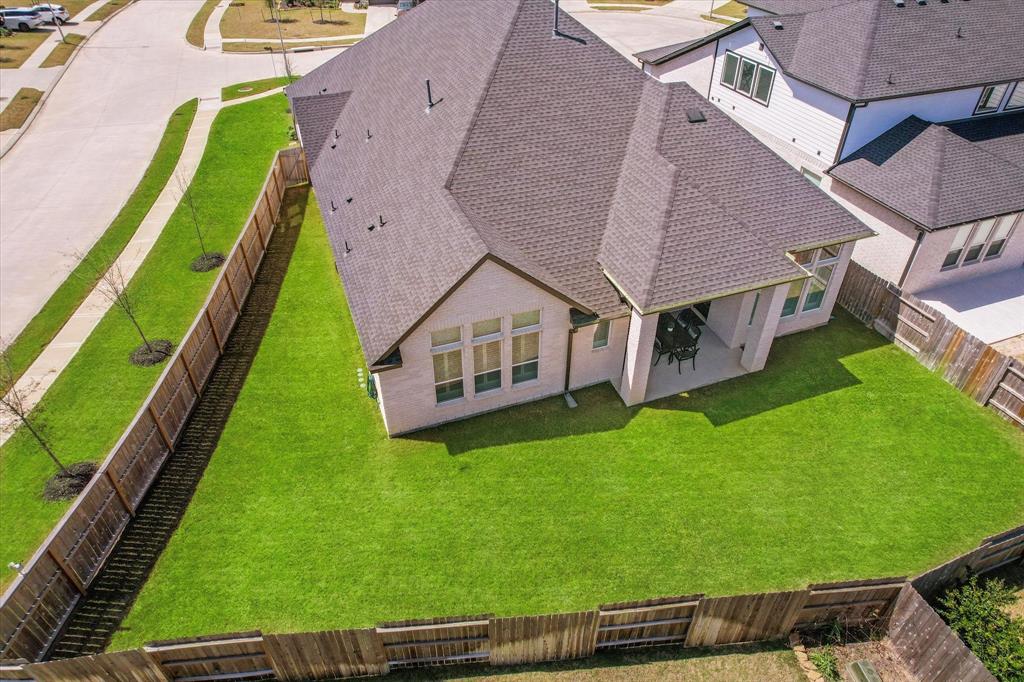 25002 Ryleigh Cove Circle