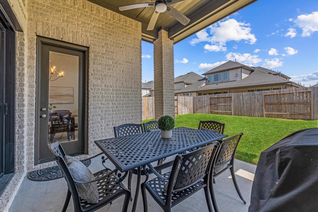 25002 Ryleigh Cove Circle