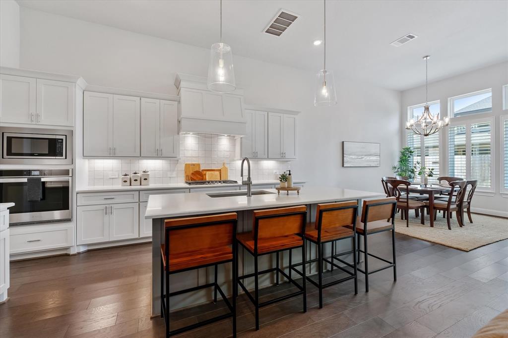 25002 Ryleigh Cove Circle