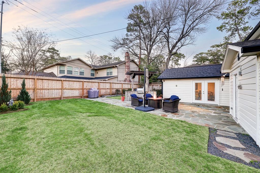 13162 Barryknoll Lane