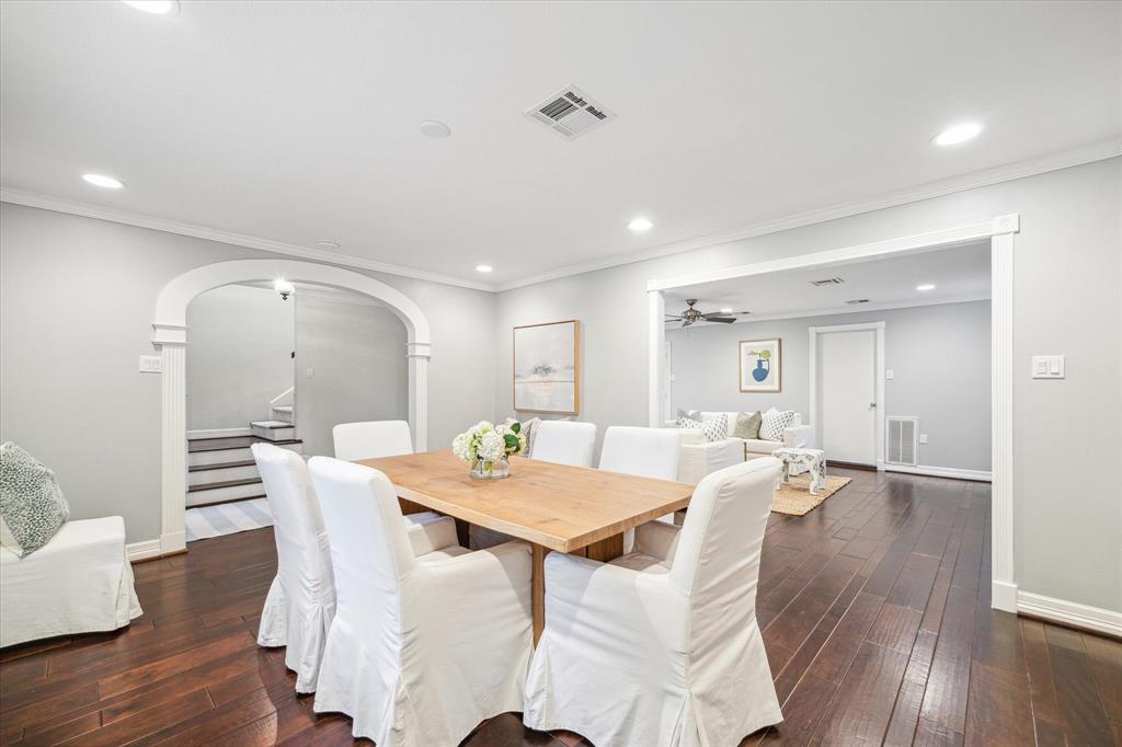 13162 Barryknoll Lane