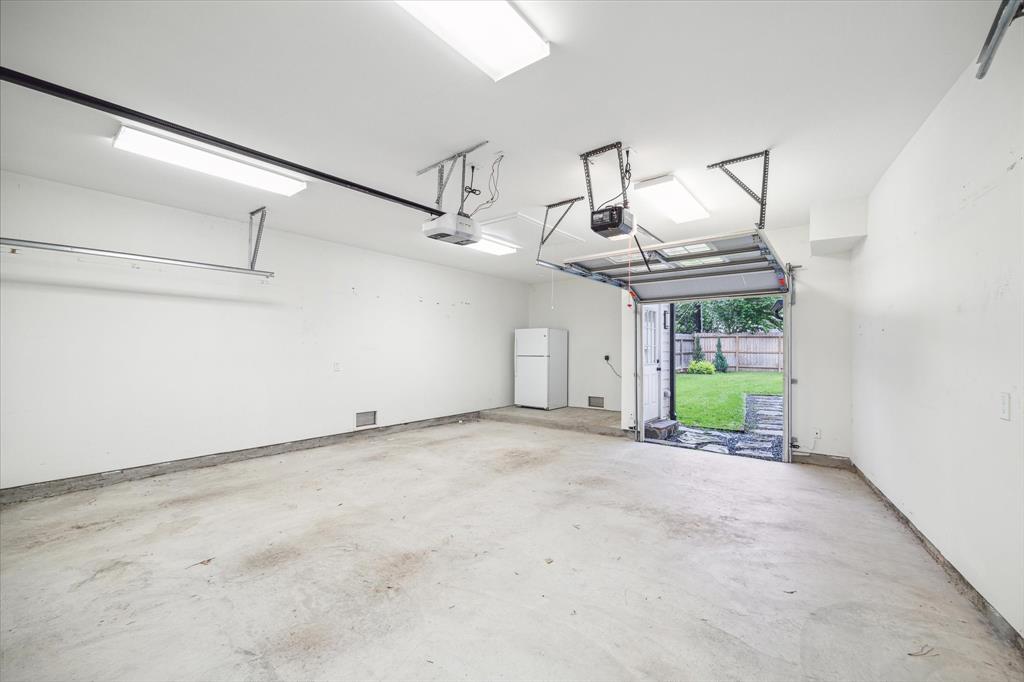 13162 Barryknoll Lane