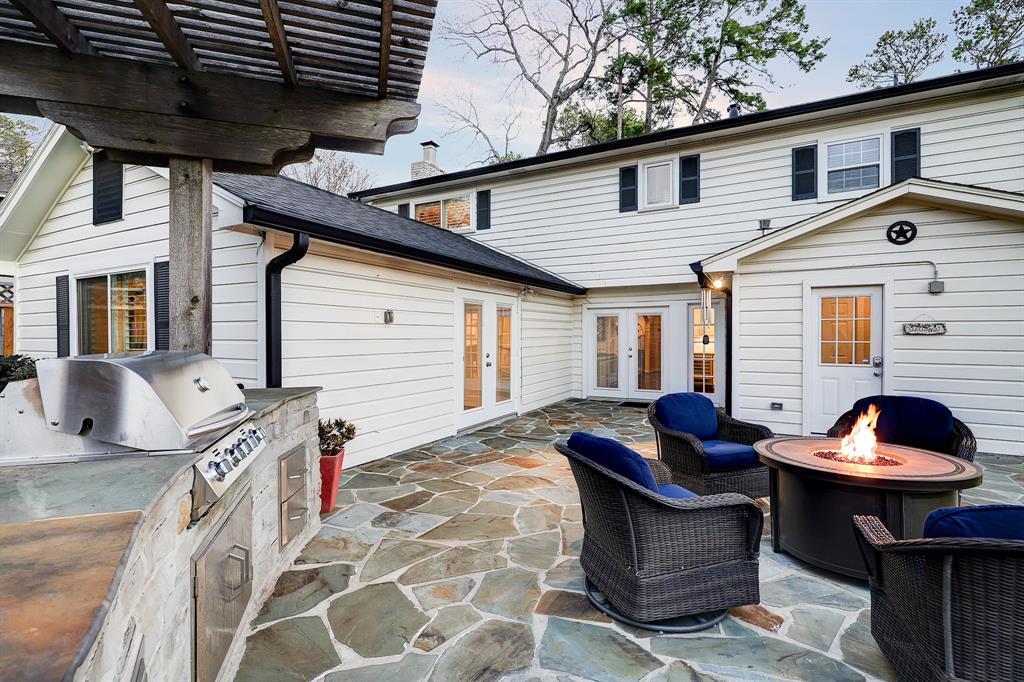 13162 Barryknoll Lane