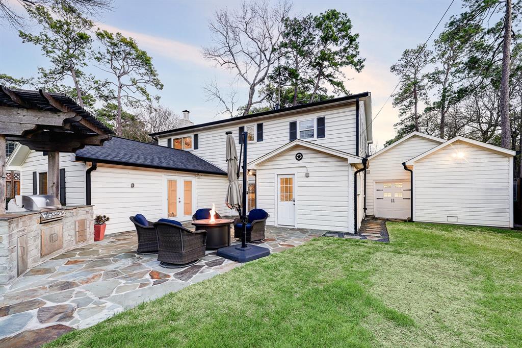 13162 Barryknoll Lane