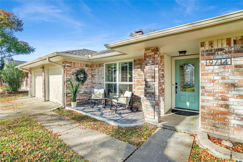 9714 Philmont Drive