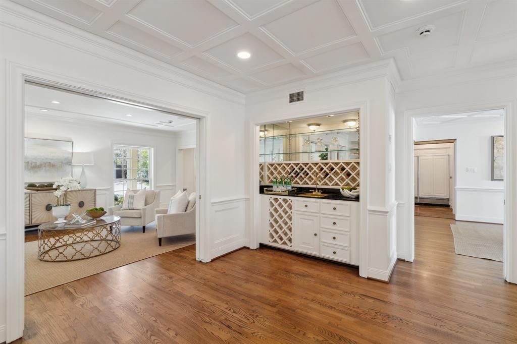 3642 Overbrook Lane