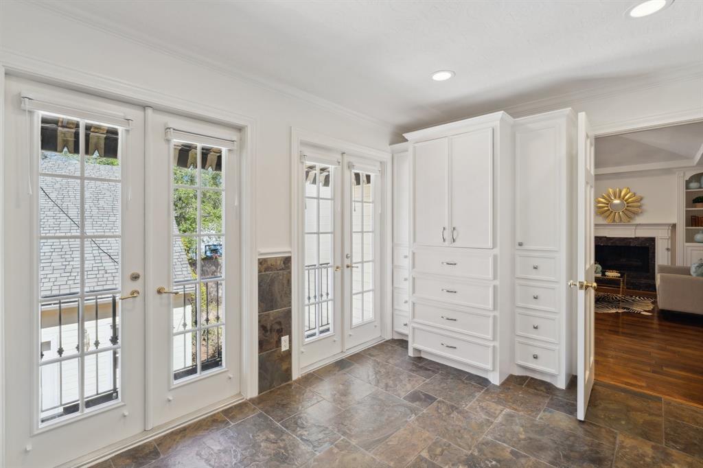 3642 Overbrook Lane