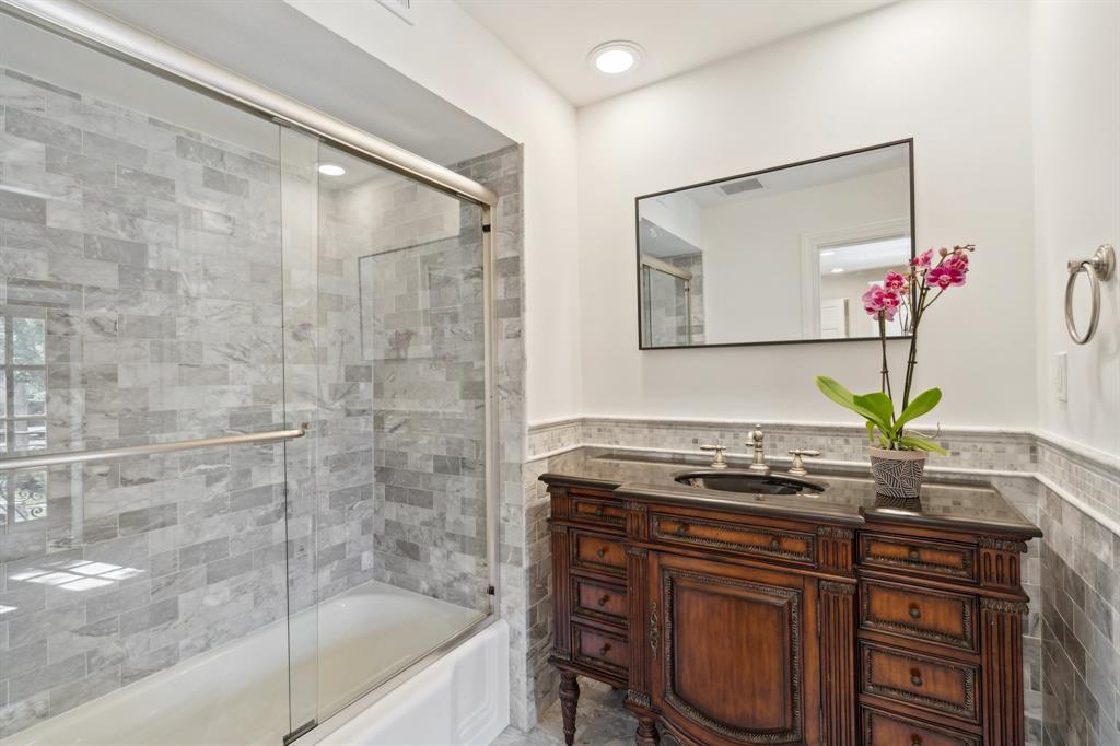 3642 Overbrook Lane