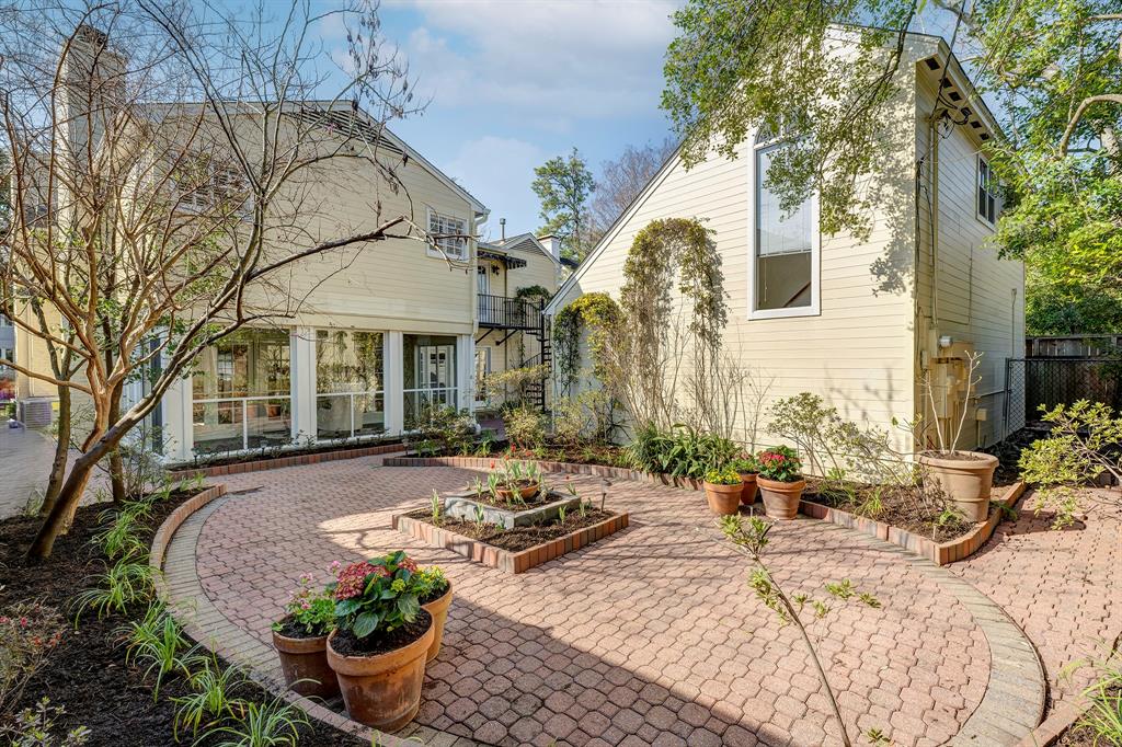 3642 Overbrook Lane