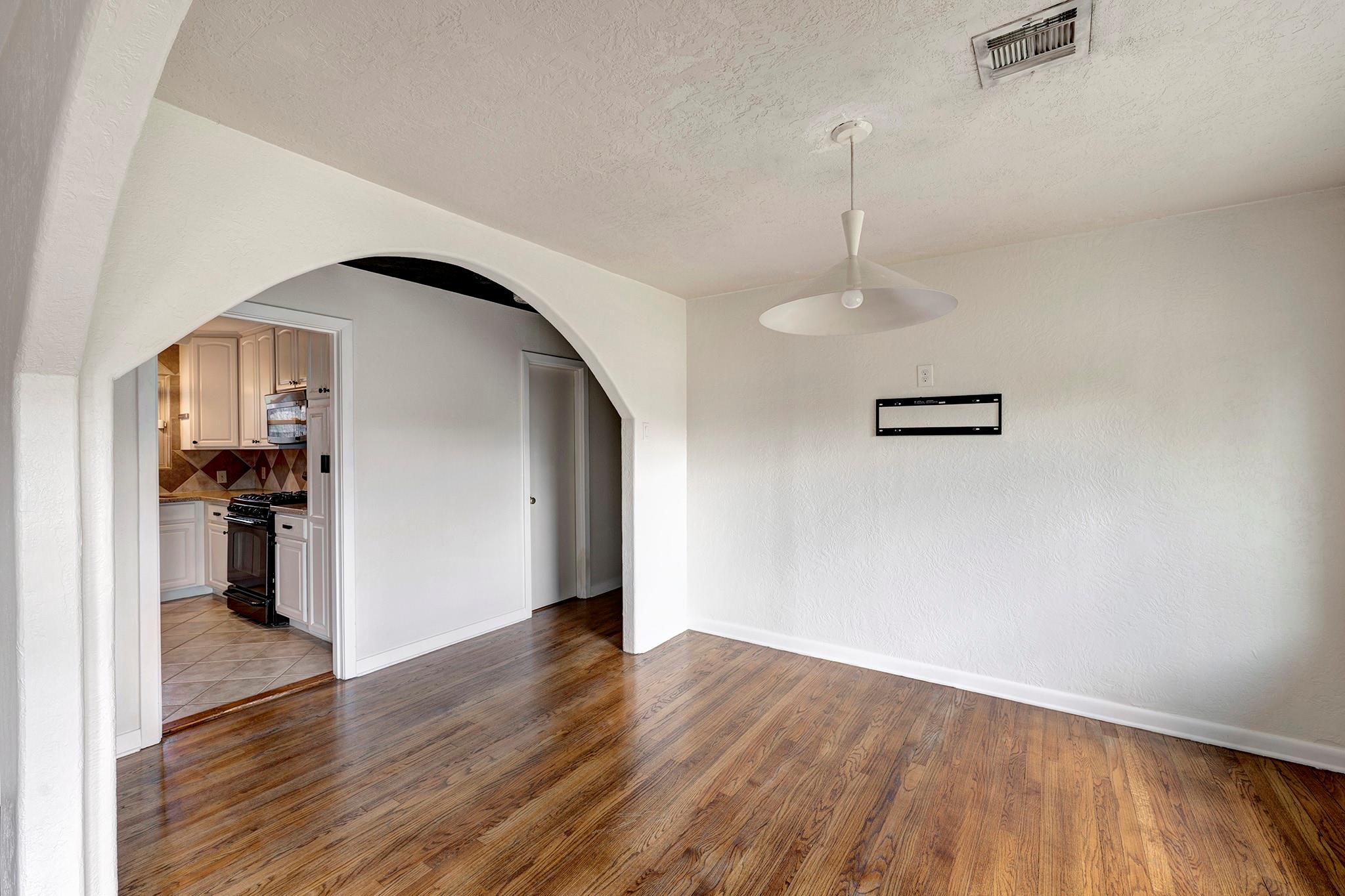 4422 De Milo Drive