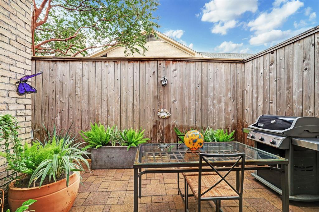 2527 Potomac Drive # A