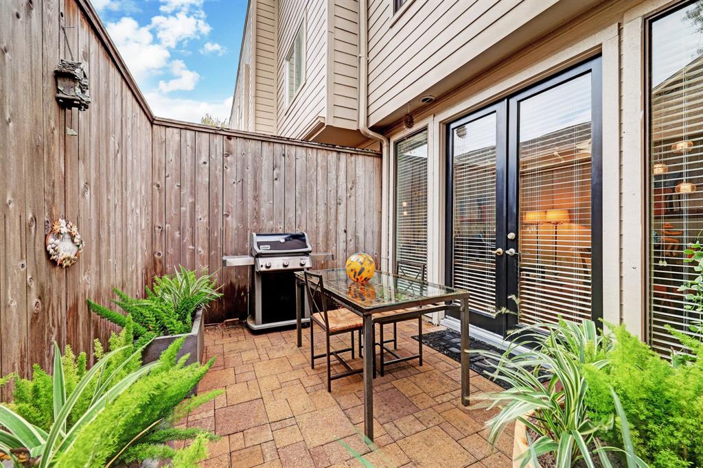 2527 Potomac Drive # A