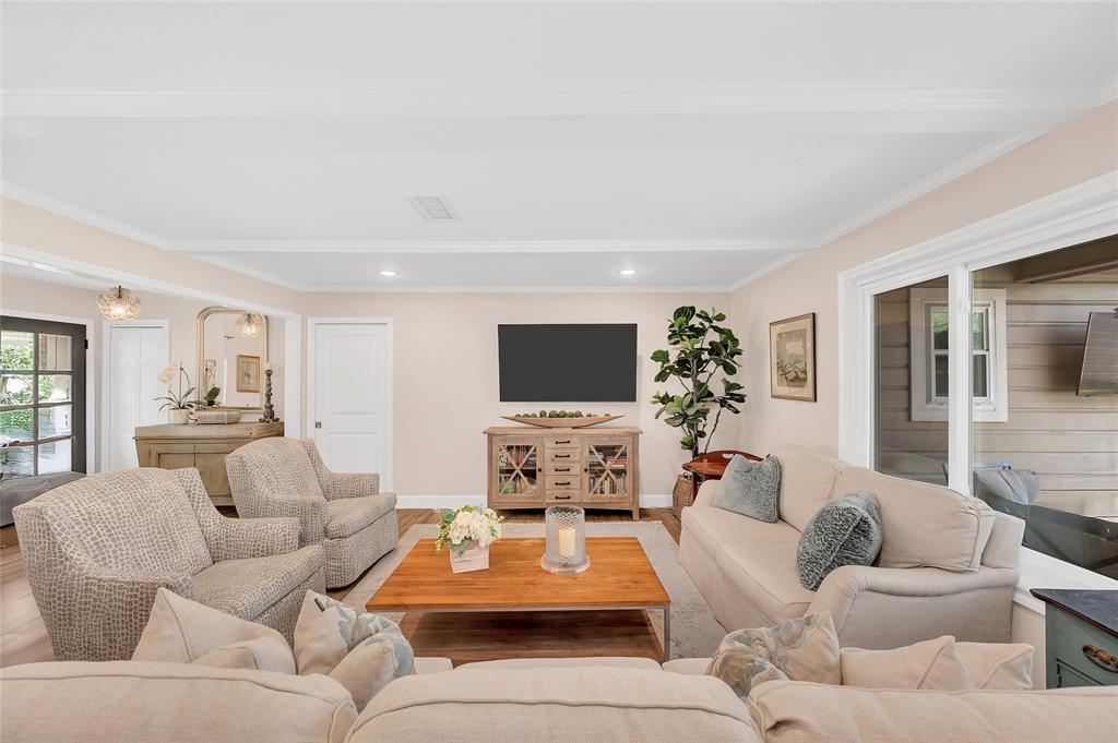 1214 Berrywood Lane