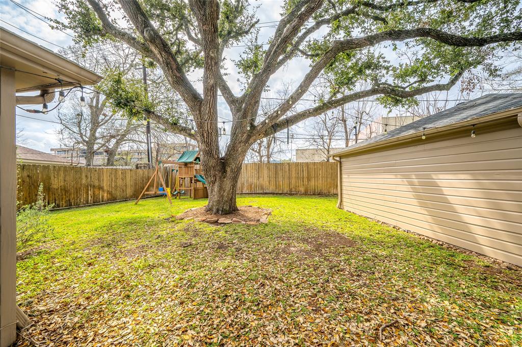 1214 Berrywood Lane