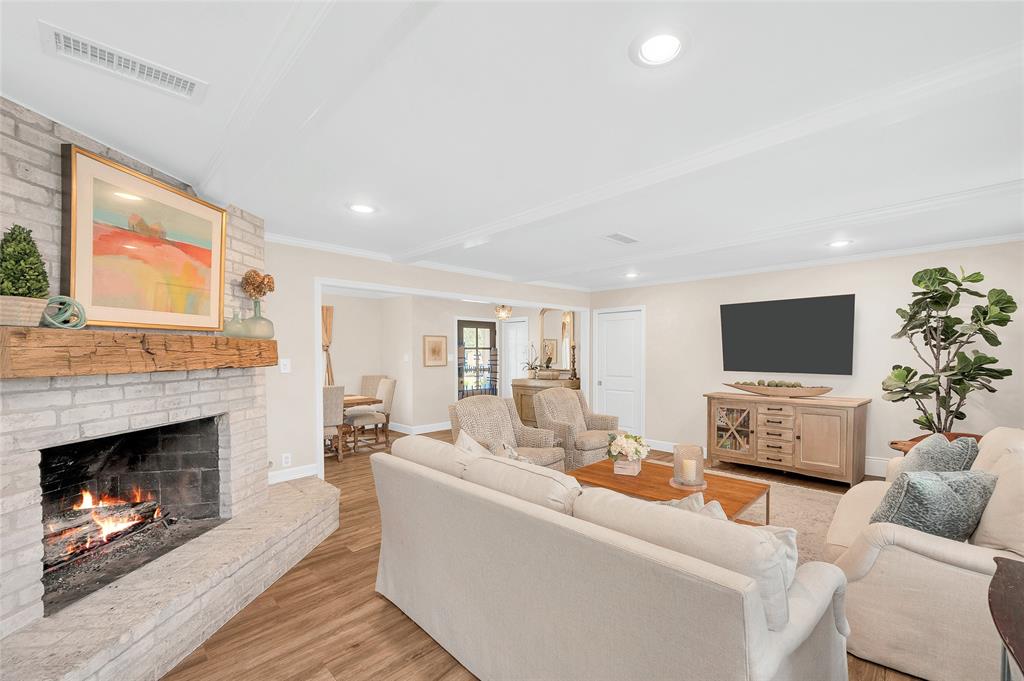 1214 Berrywood Lane