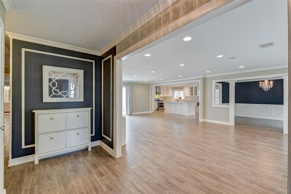 3803 Sun Valley Drive