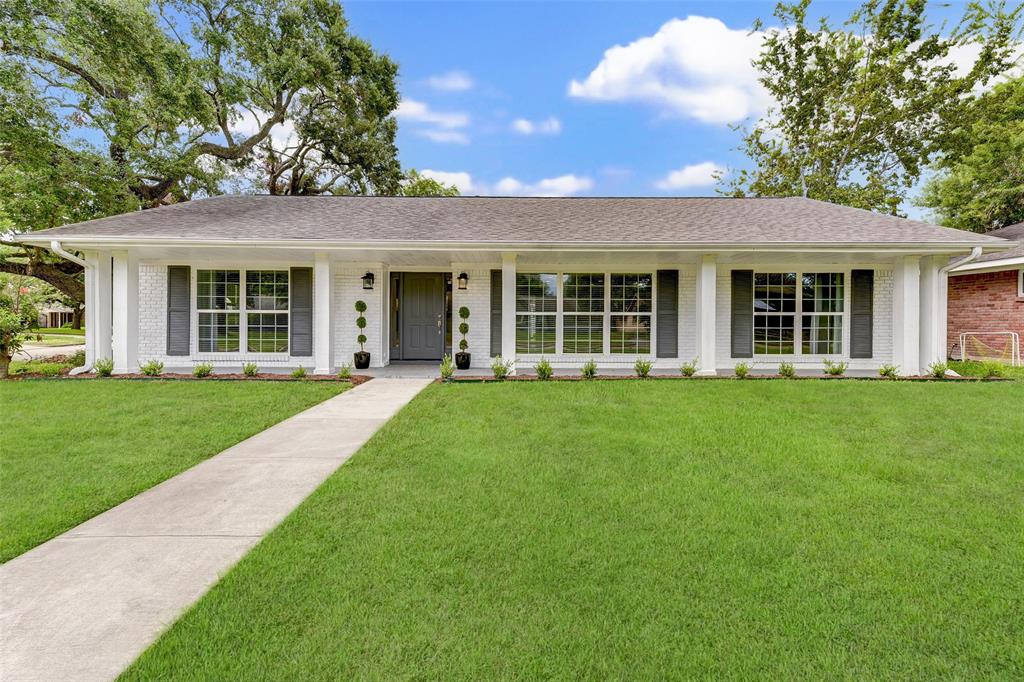 3803 Sun Valley Drive