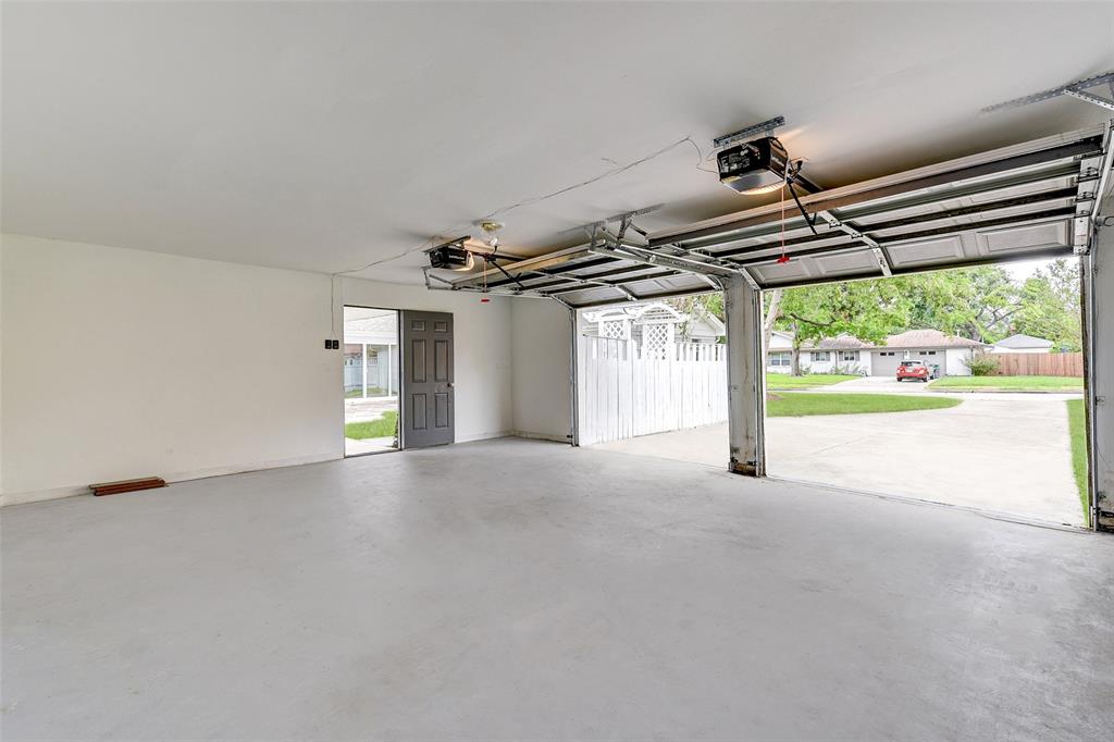 3803 Sun Valley Drive