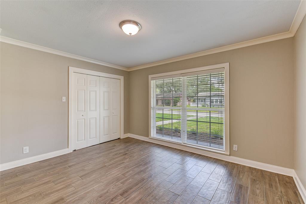 3803 Sun Valley Drive