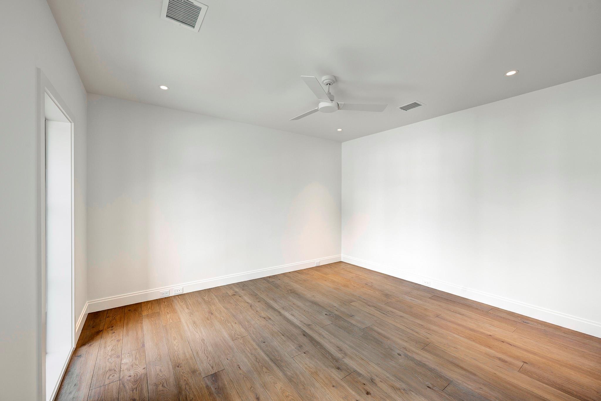 5455 Cedar Creek Drive