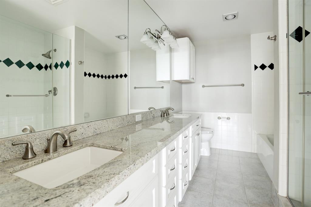 5000 Montrose Boulevard # 10G