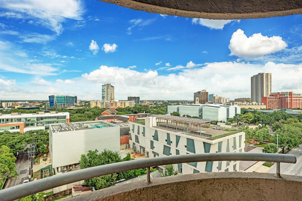 5000 Montrose Boulevard # 10G