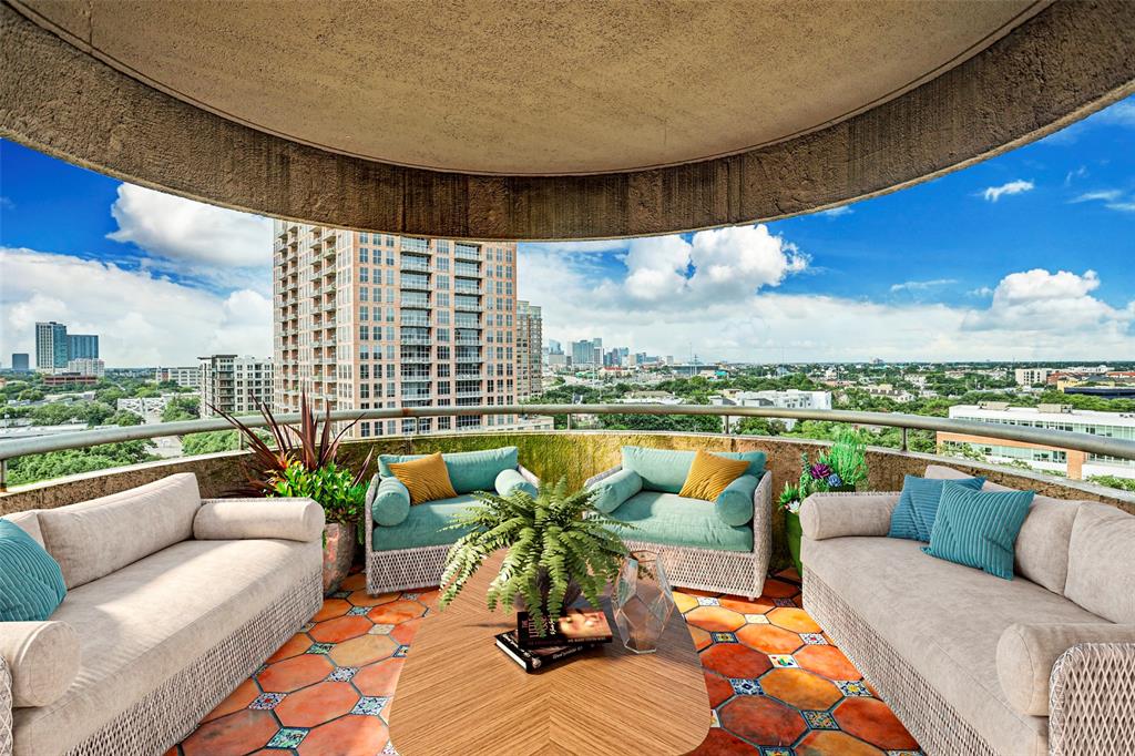 5000 Montrose Boulevard # 10G