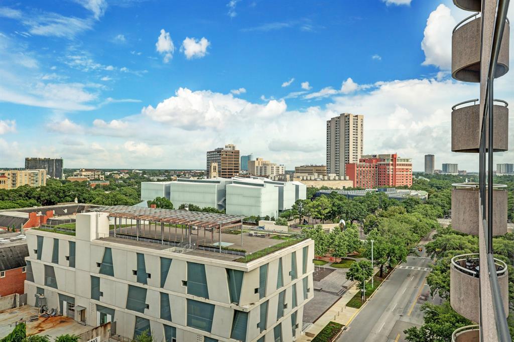 5000 Montrose Boulevard # 10G