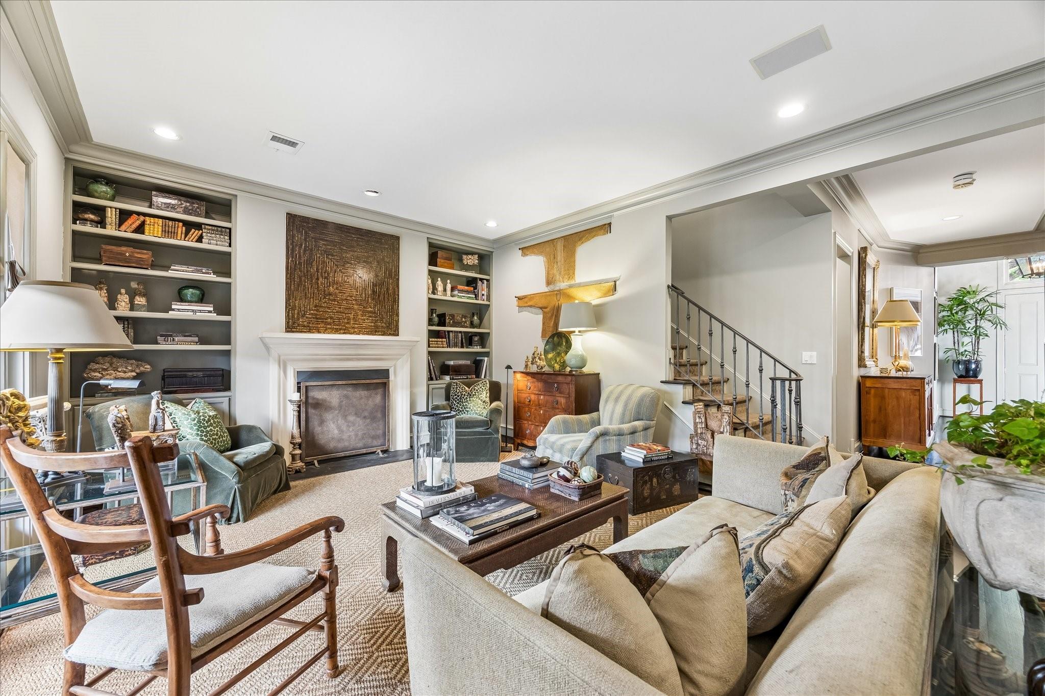 2627 Sutton Court