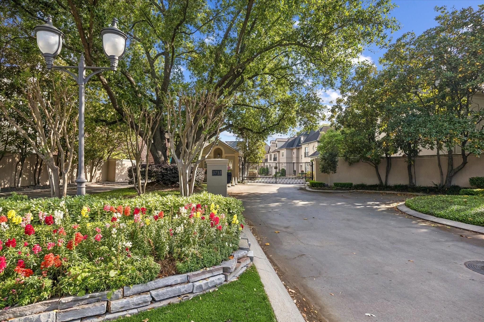 2627 Sutton Court