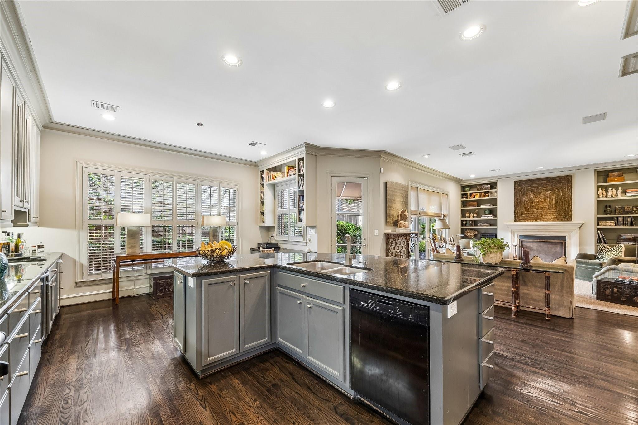 2627 Sutton Court