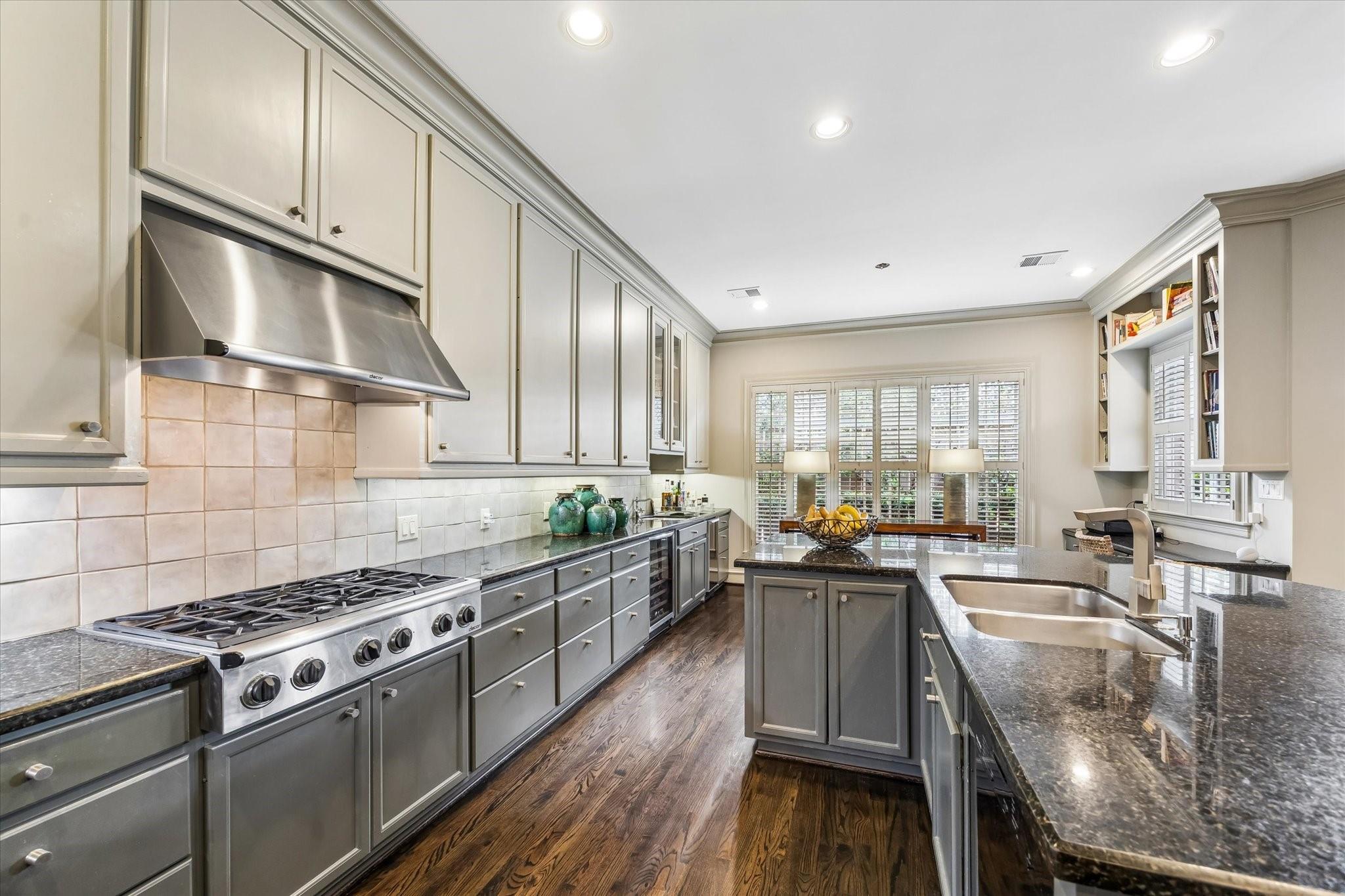 2627 Sutton Court
