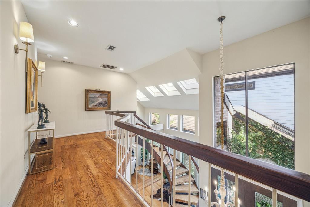 9105 Briar Forest Drive