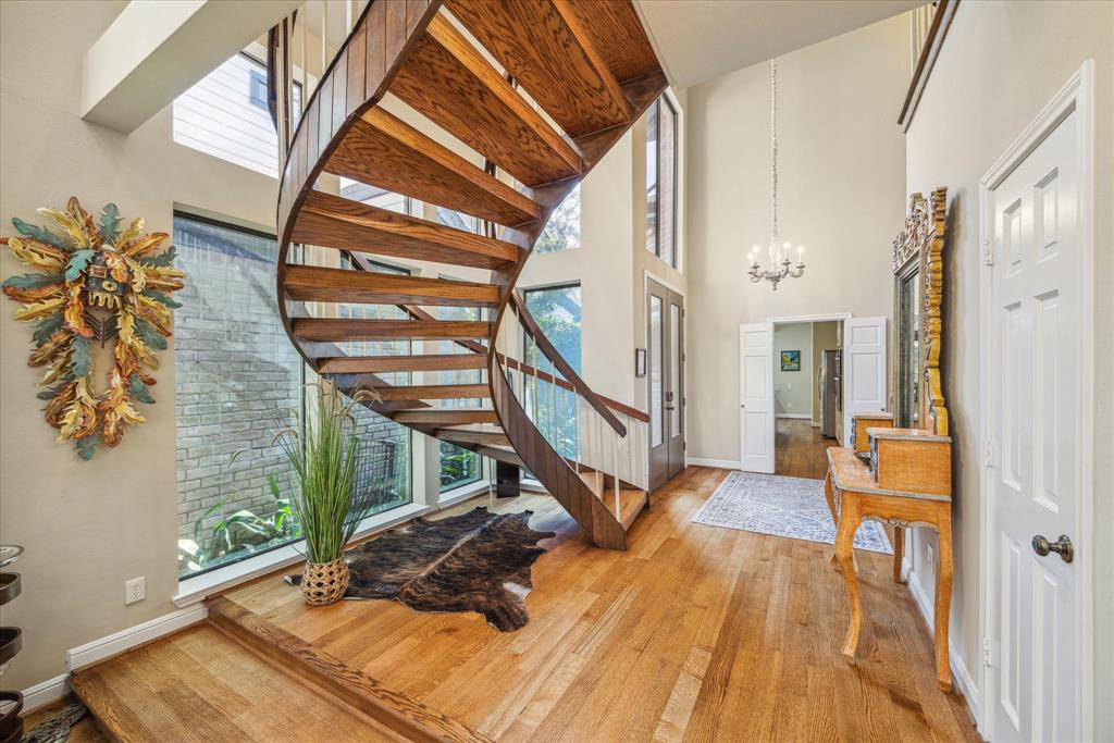 9105 Briar Forest Drive