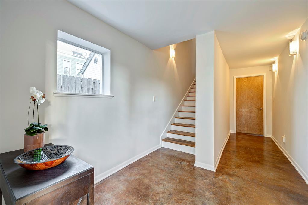 344 W 24th Street